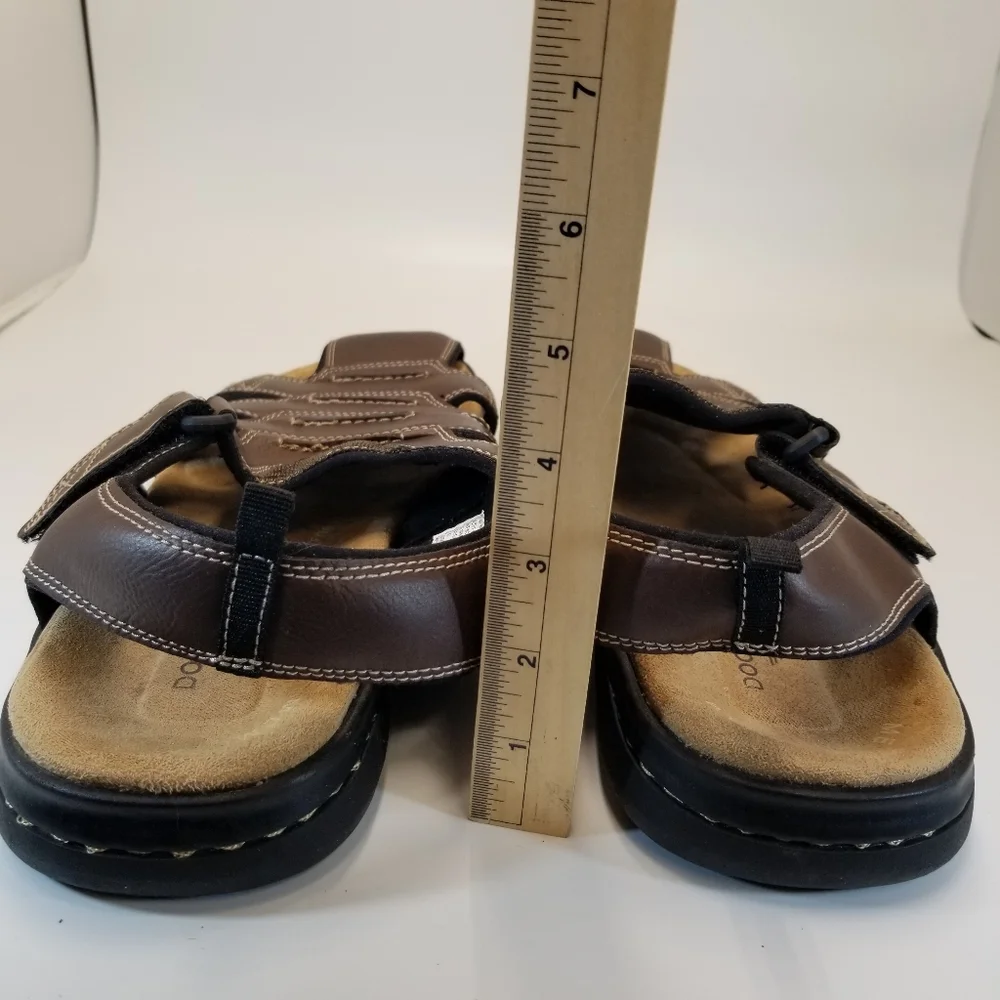 Dockers Searose Mens Size 13M Brown Faux Leather Fisherman Sandal Memory Foam